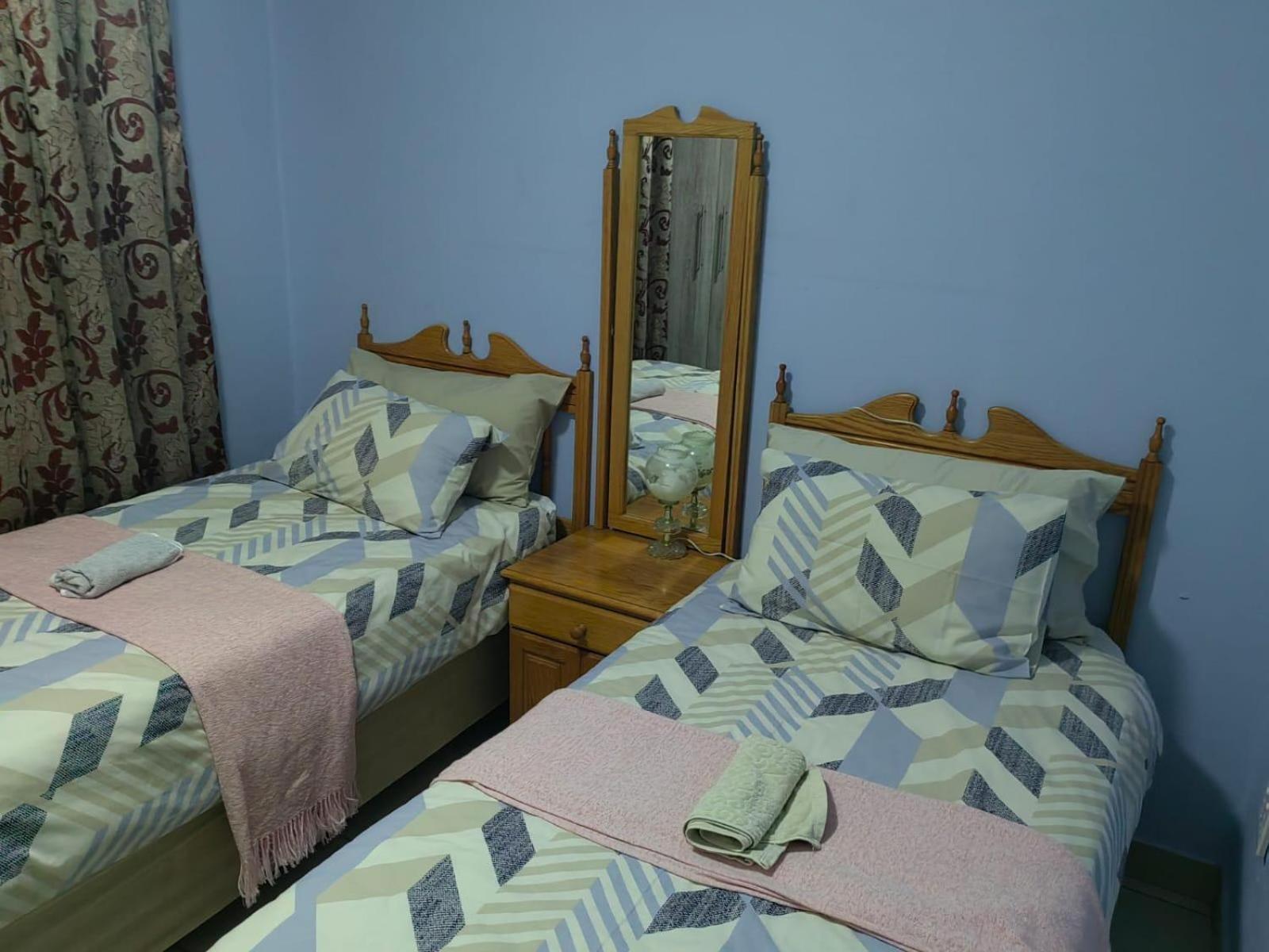 Sibahlenomhlambi Guesthouse Спрингс Экстерьер фото