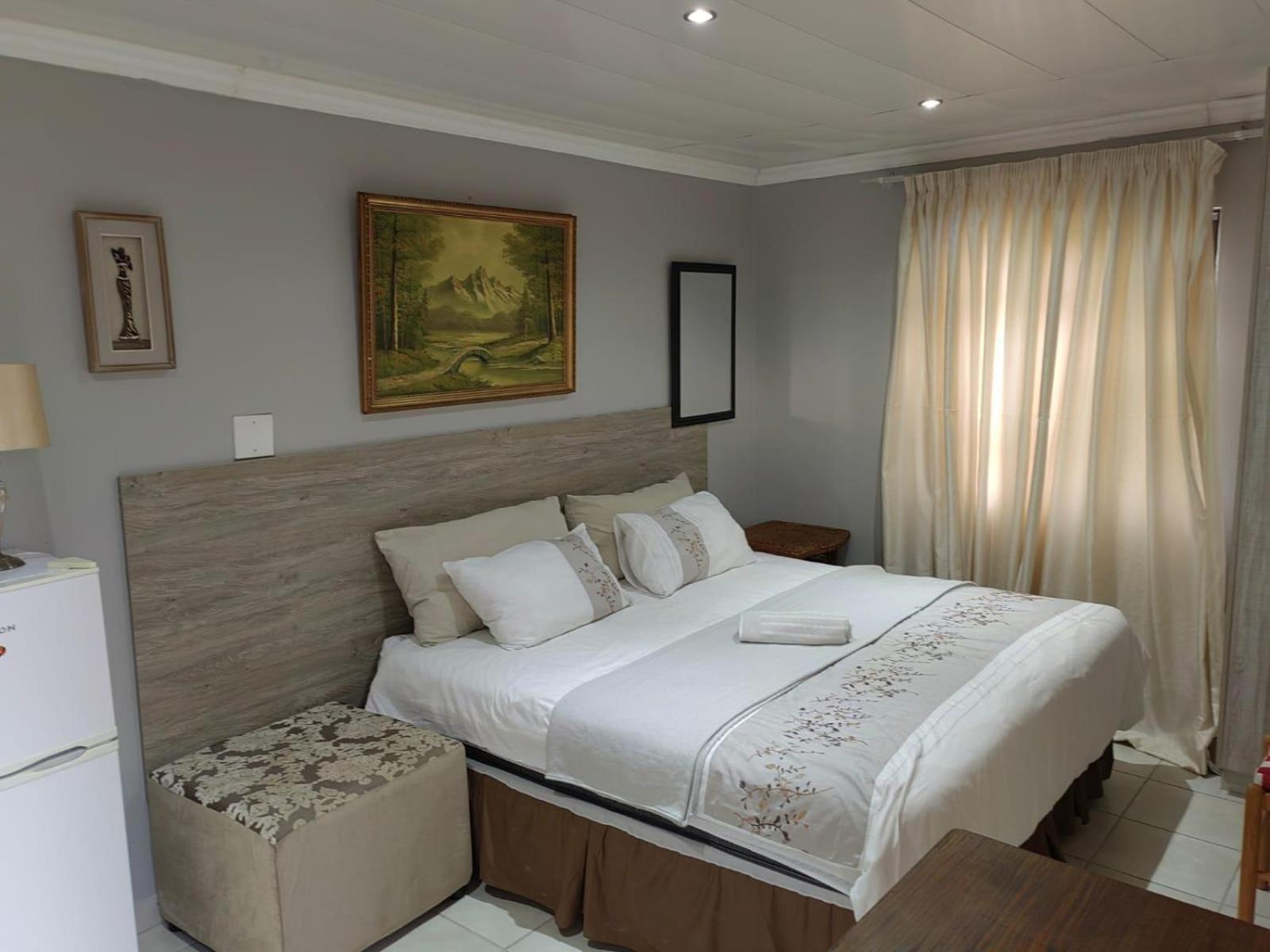 Sibahlenomhlambi Guesthouse Спрингс Экстерьер фото