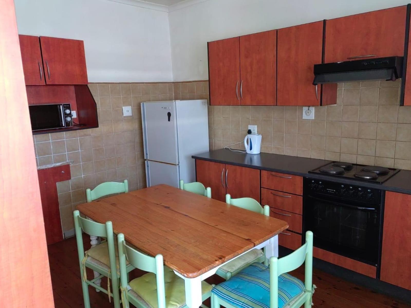 Sibahlenomhlambi Guesthouse Спрингс Номер фото